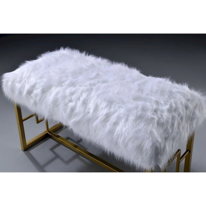 Banc rembourré en fausse fourrure de style moderne avec panneaux latéraux géométriques, blanc et doré - 21 H x 17,5 L x 37,5 P pouces